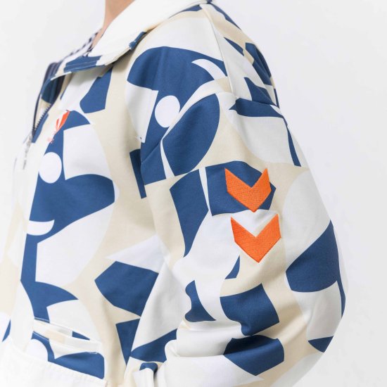 hummel PLAYコラボスウェットハーフジップトップ