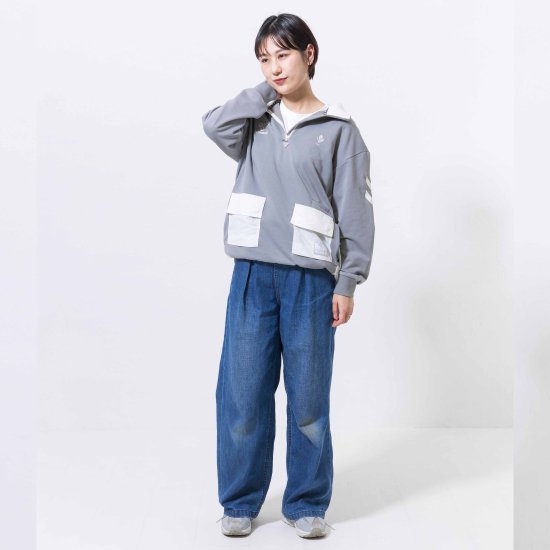 hummel PLAYコラボスウェットハーフジップトップ