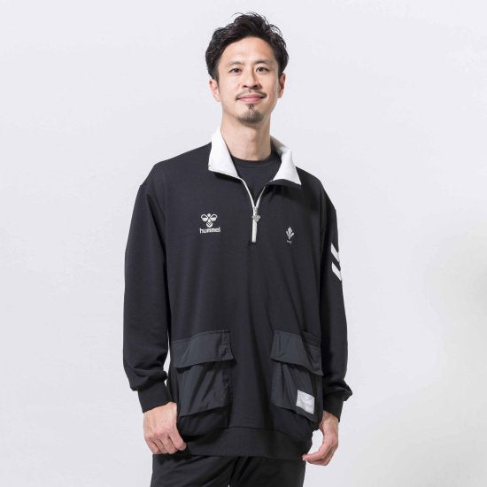 hummel PLAYコラボスウェットハーフジップトップ