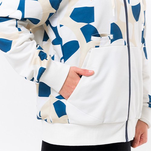 hummel PLAYコラボスウェットフルジップジャケット