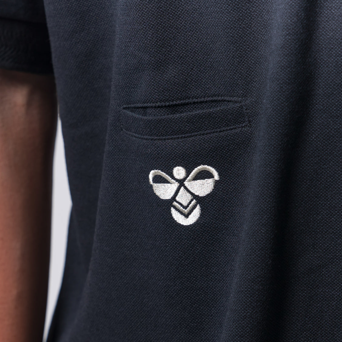 hummel PLAYコラボ ポロシャツ