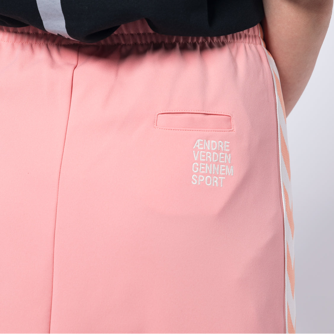 hummel PLAY トラックスカート(LADIES)