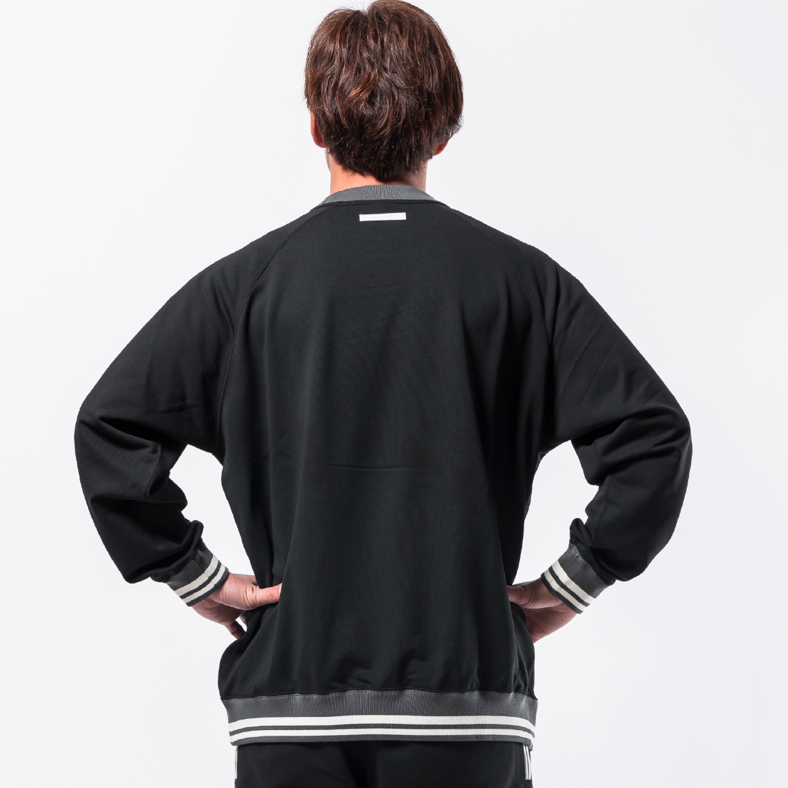 HMP スウェットクルーネック