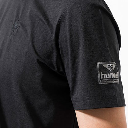 hummel PLAYコラボストレッチTシャツ