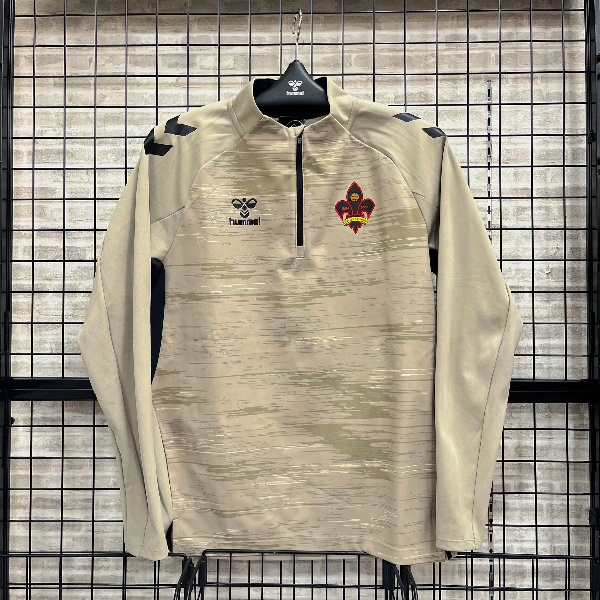 25'PROハーフジップトップ – ツエーゲン金沢 オフィシャルオンライン